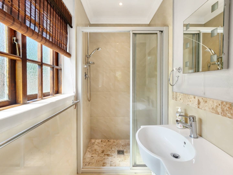 3 Bedroom Property for Sale in Waves Edge Western Cape